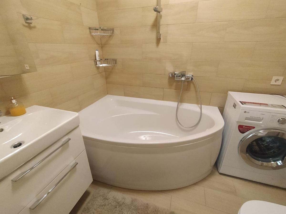 Vanilla Vip Apartment ลวีฟ ภายนอก รูปภาพ